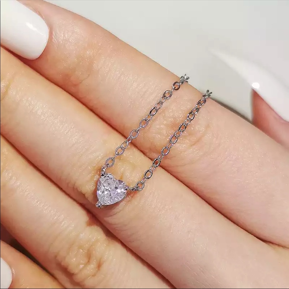 New Women’s 925 Silver Simple Heart Diamond Necklace